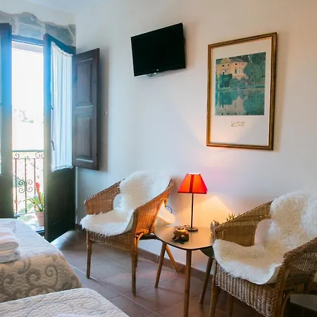 El Tesin Konukevi Rabanal del Camino