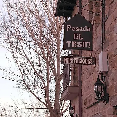 El Tesin Gæstehus 3*